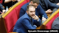Олександр Юрченко також повідомив, що заставу за нього внесли «люди, які є небайдужими до ситуації з екологією на Київщині, переймаються проблемами полігонів»