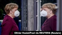 Angela Merkel német kancellár megérkezik az EU-csúcsra Brüsszelben.