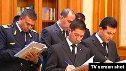 Türkmen resmileri hökümet maslahatynda, 19-njy iýul, 2012.