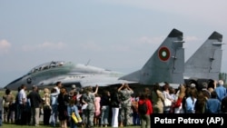 Un avion Mig-29 la baza militară Graf Ignatievo, Bulgaria